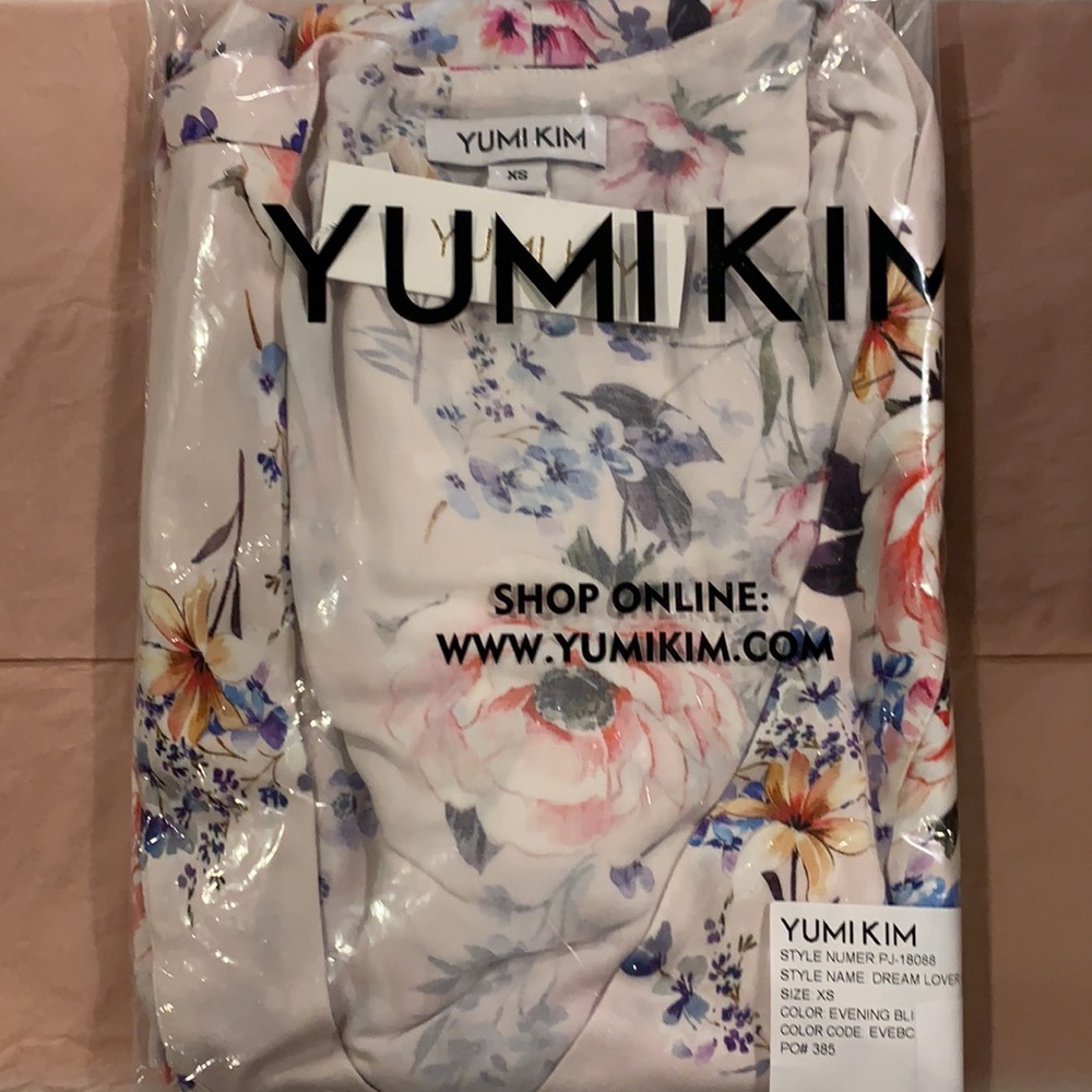 Yumi Kim BHLDN Dream Lover Robe - Picture 6 of 6